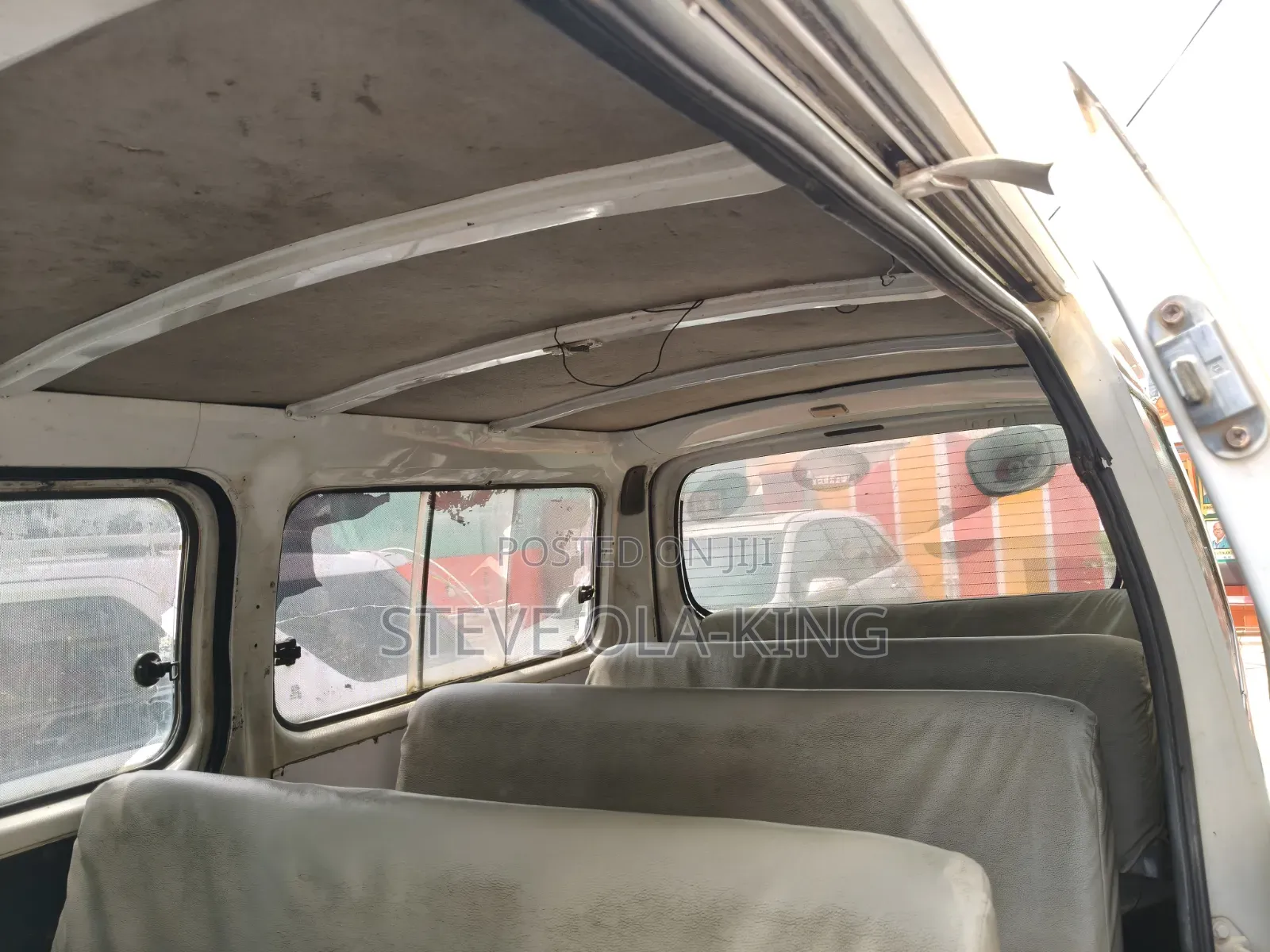 Nissan Caravan (Urvan) 2010 White