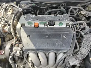 Honda Accord 2006 Silver