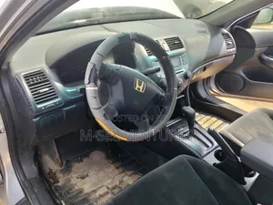 Honda Accord 2006 Silver