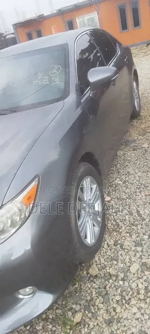 Lexus ES 350 FWD 2013 Gray