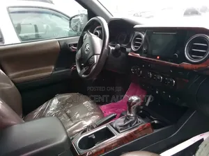 Toyota Tacoma TRD Sport 2019 Gray