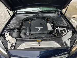 Mercedes-Benz C300 2015 Blue