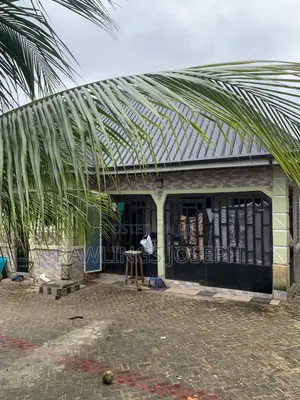 6bdrm Block of Flats in Rumuekini for sale