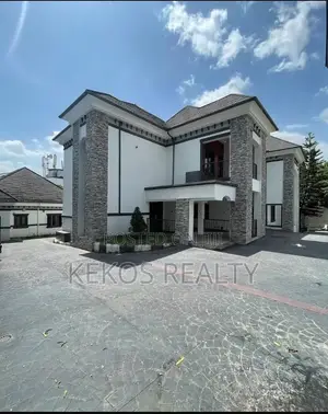 7bdrm Mansion in Maitama for sale