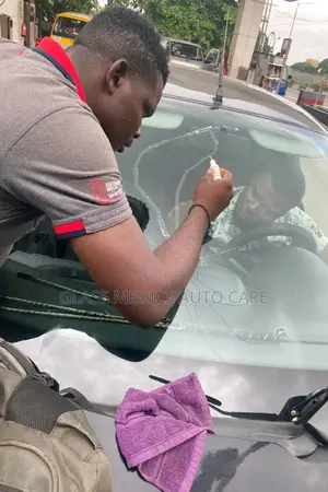 GlassMedics Auto Care