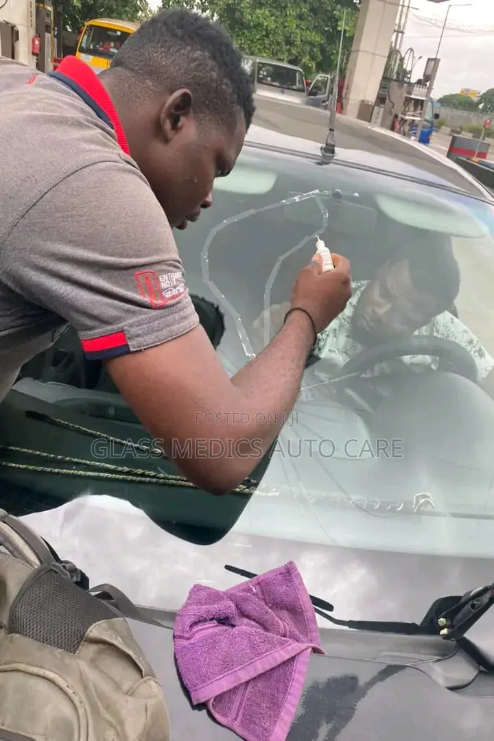 GlassMedics Auto Care
