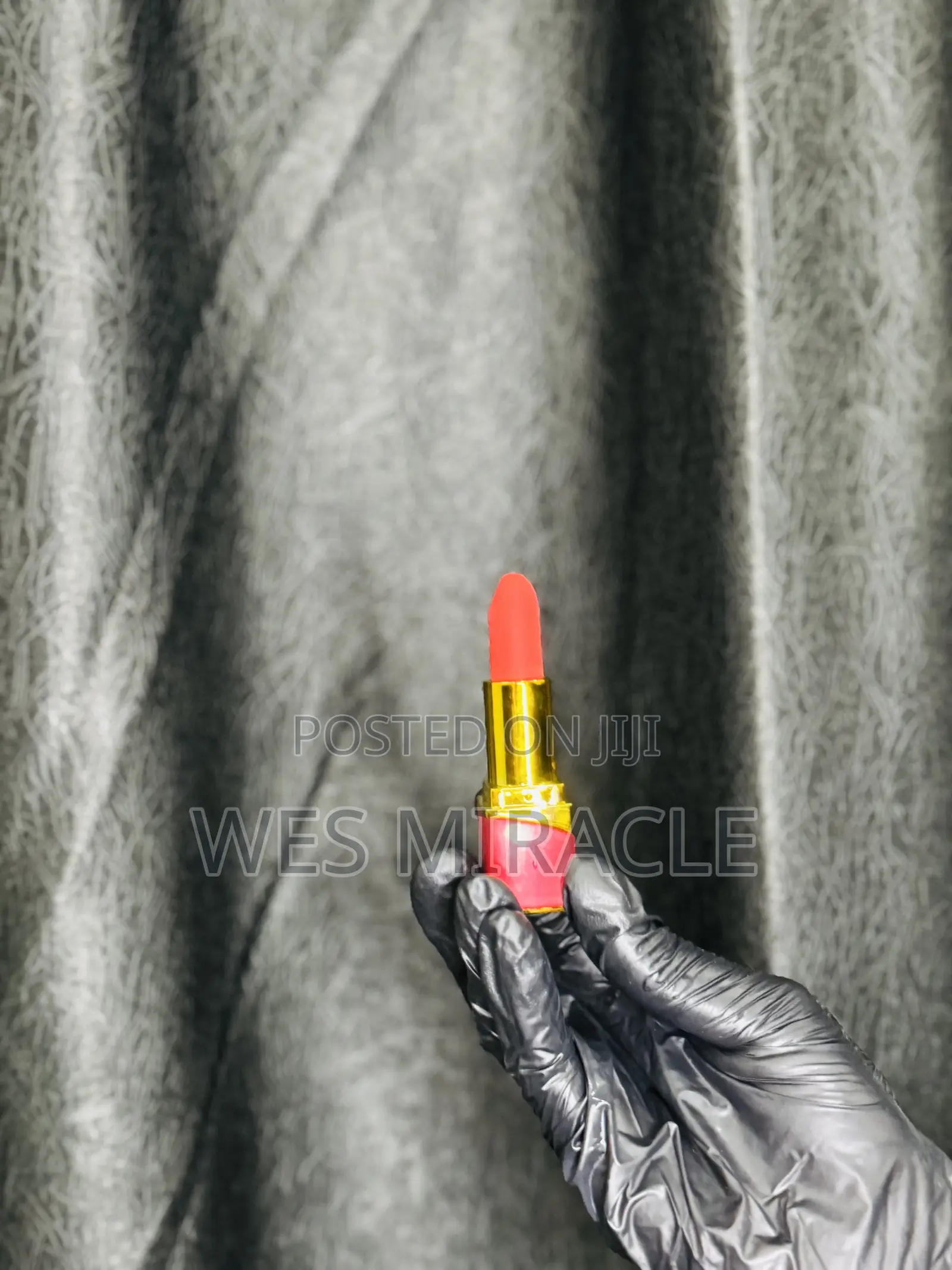 Lipstick Vibrator