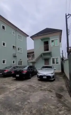 2bdrm Block of Flats in Obio-Akpor for sale