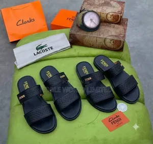 Solid Fendi Black Pam Slippers OSO Td