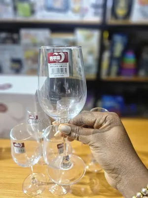 6-Piece Glass Wine Cup Set (330ml)
