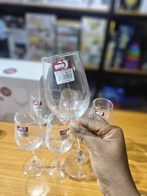 6-Piece Glass Wine Cup Set (330ml)