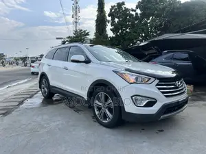 Hyundai Santa Fe 2016 White
