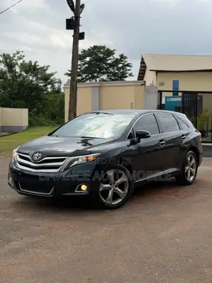 Toyota Venza Limited 4dr Wagon AWD (3.5L 6cyl 6A) 2014