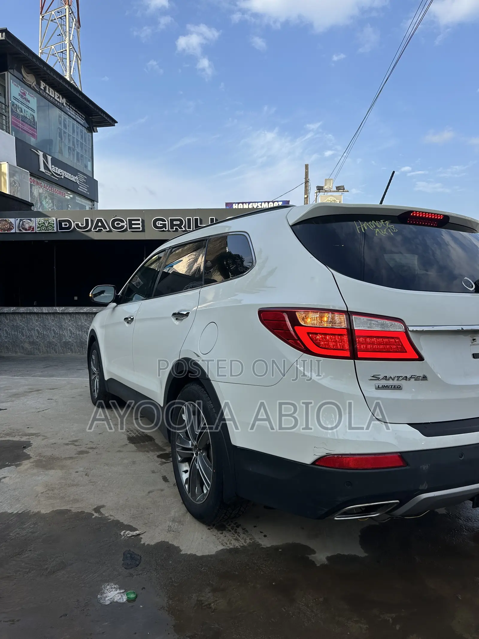 Hyundai Santa Fe 2016 White