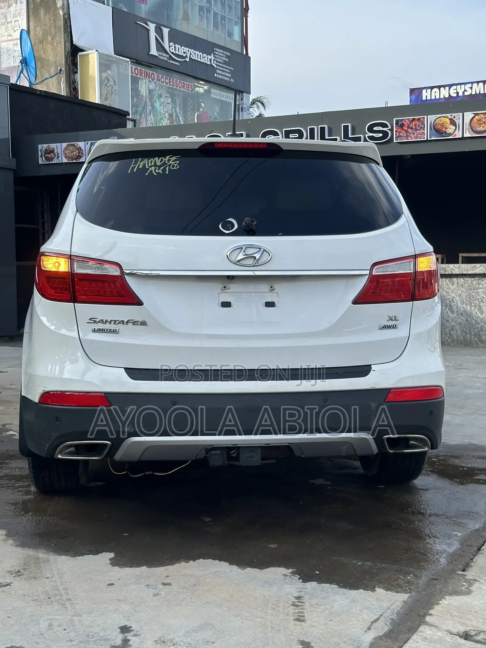 Hyundai Santa Fe 2016 White