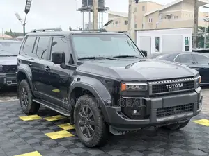 Toyota Land Cruiser Prado 2025 Black