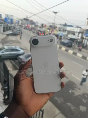 Apple iPhone Air 256 GB Gold