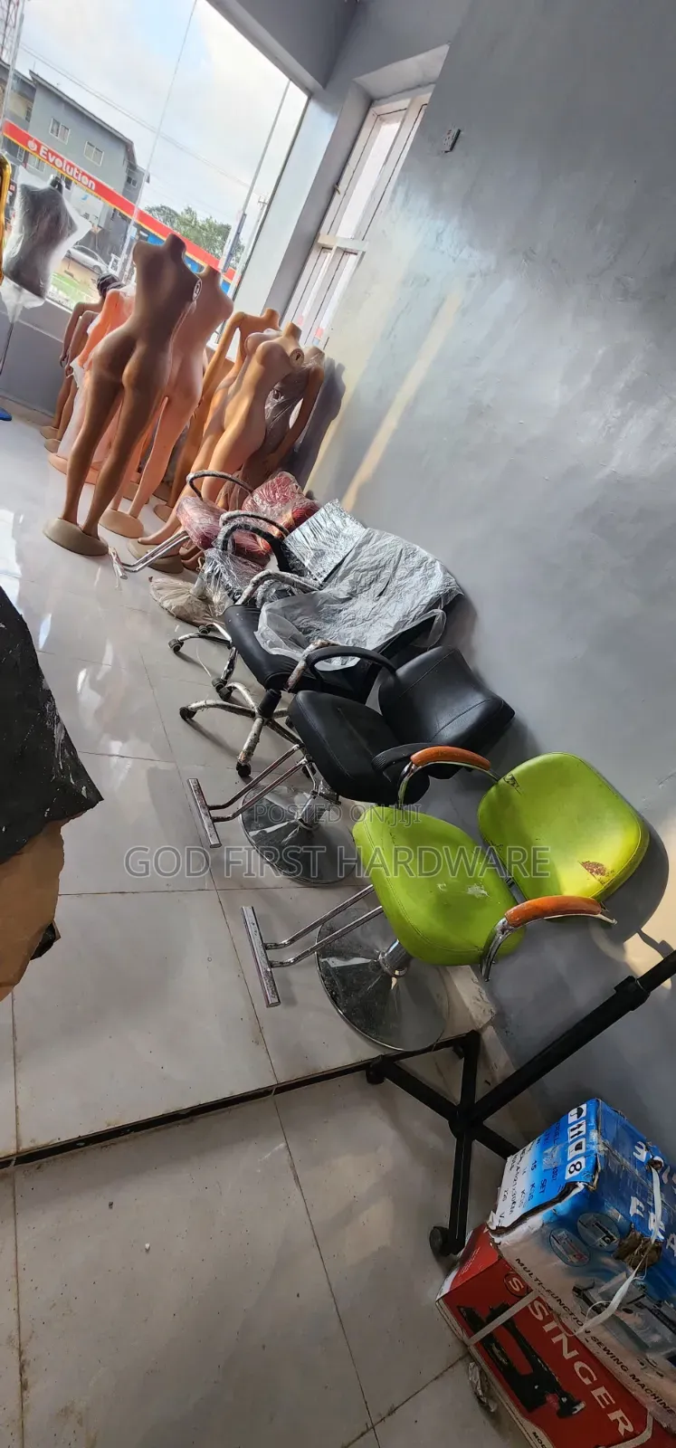Saloon Chairs