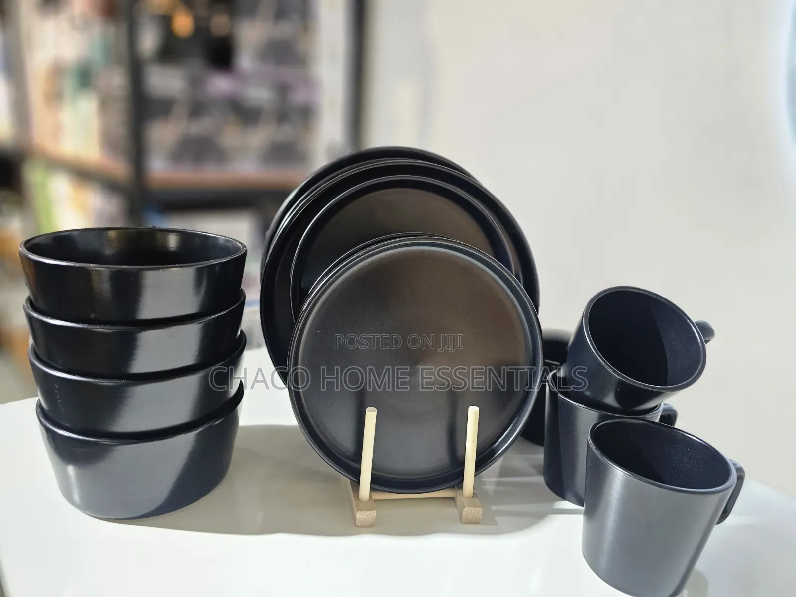 16-Piece Matte Black Stoneware Dinnerware Set