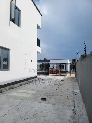 6bdrm Duplex in Jd Estate, Enugu for rent