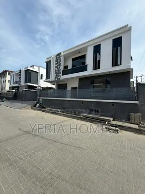 5bdrm Duplex in Osapa london for sale