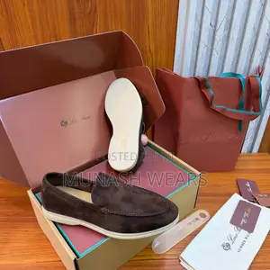 Original Loro Piani Available 40-46