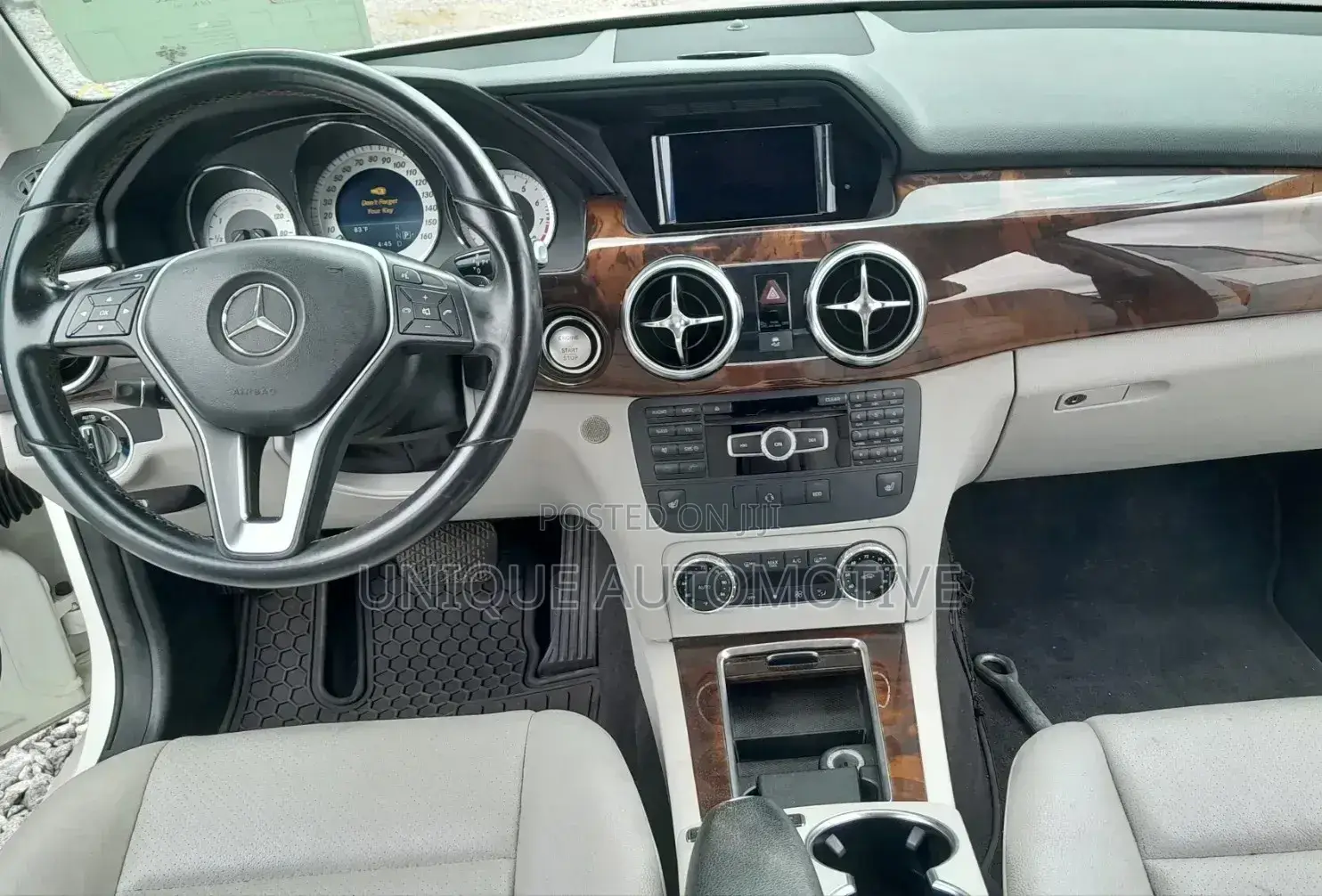 Mercedes-Benz GLK-Class 350 2014 White