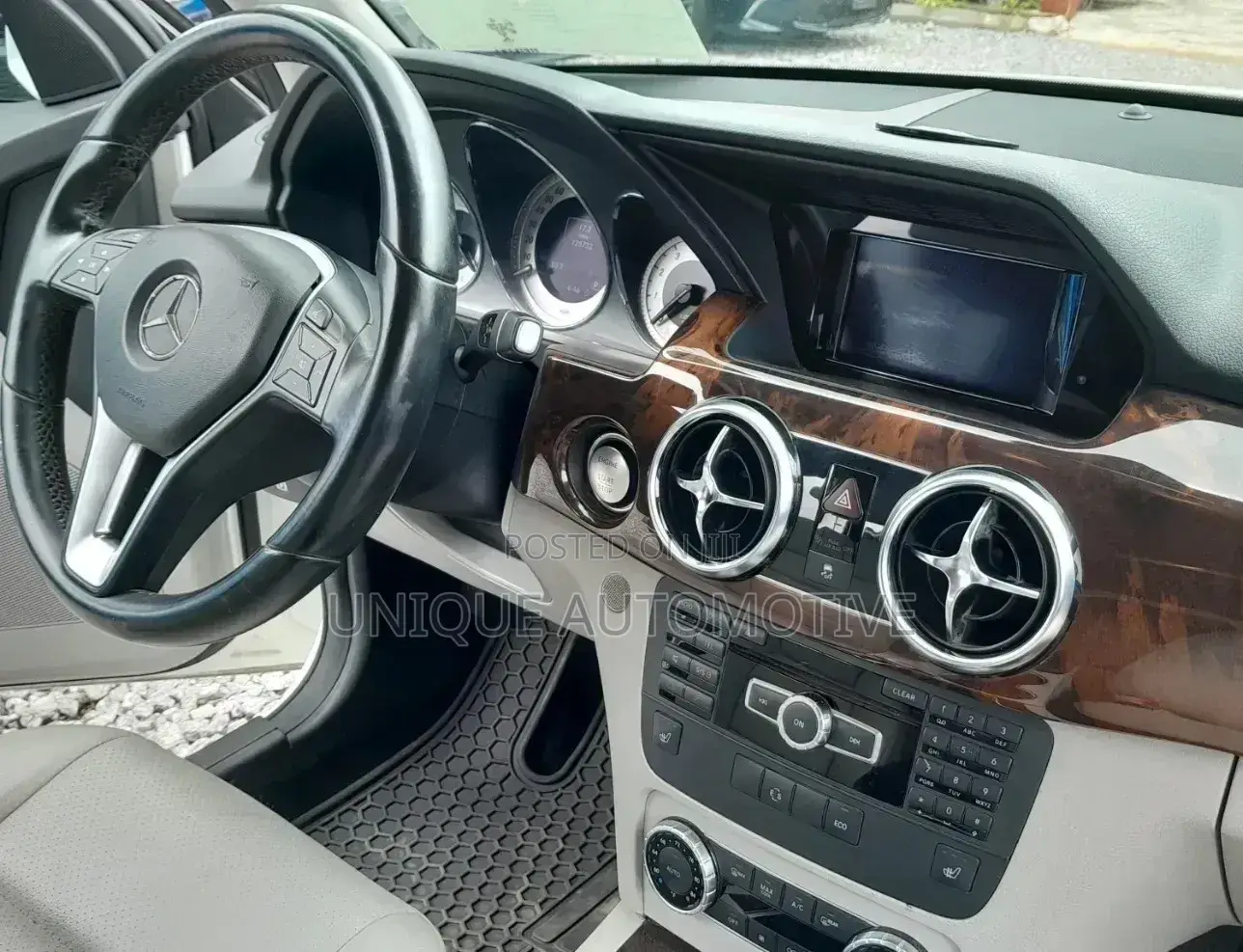 Mercedes-Benz GLK-Class 350 2014 White