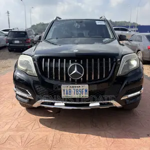 Mercedes-Benz GLK-Class 350 2010 Black