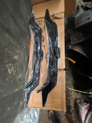 Booth Plastic Light 2018 Accord
