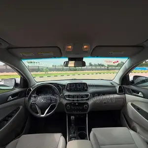 Hyundai Tucson Limited FWD 2019 White