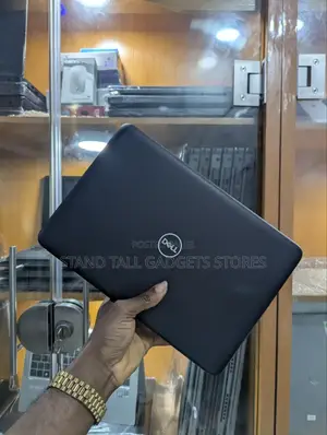 Laptop Dell Latitude 3190 8GB Intel Pentium SSD 128GB