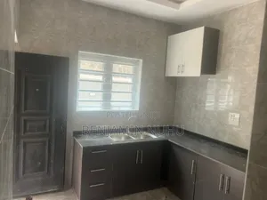 3bdrm Block of Flats in Theara Annex Estate, Sangotedo for rent