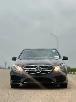 Mercedes-Benz E350 Base 4Matic Sedan AWD (3.5L 6cyl 7A) 2016 Black