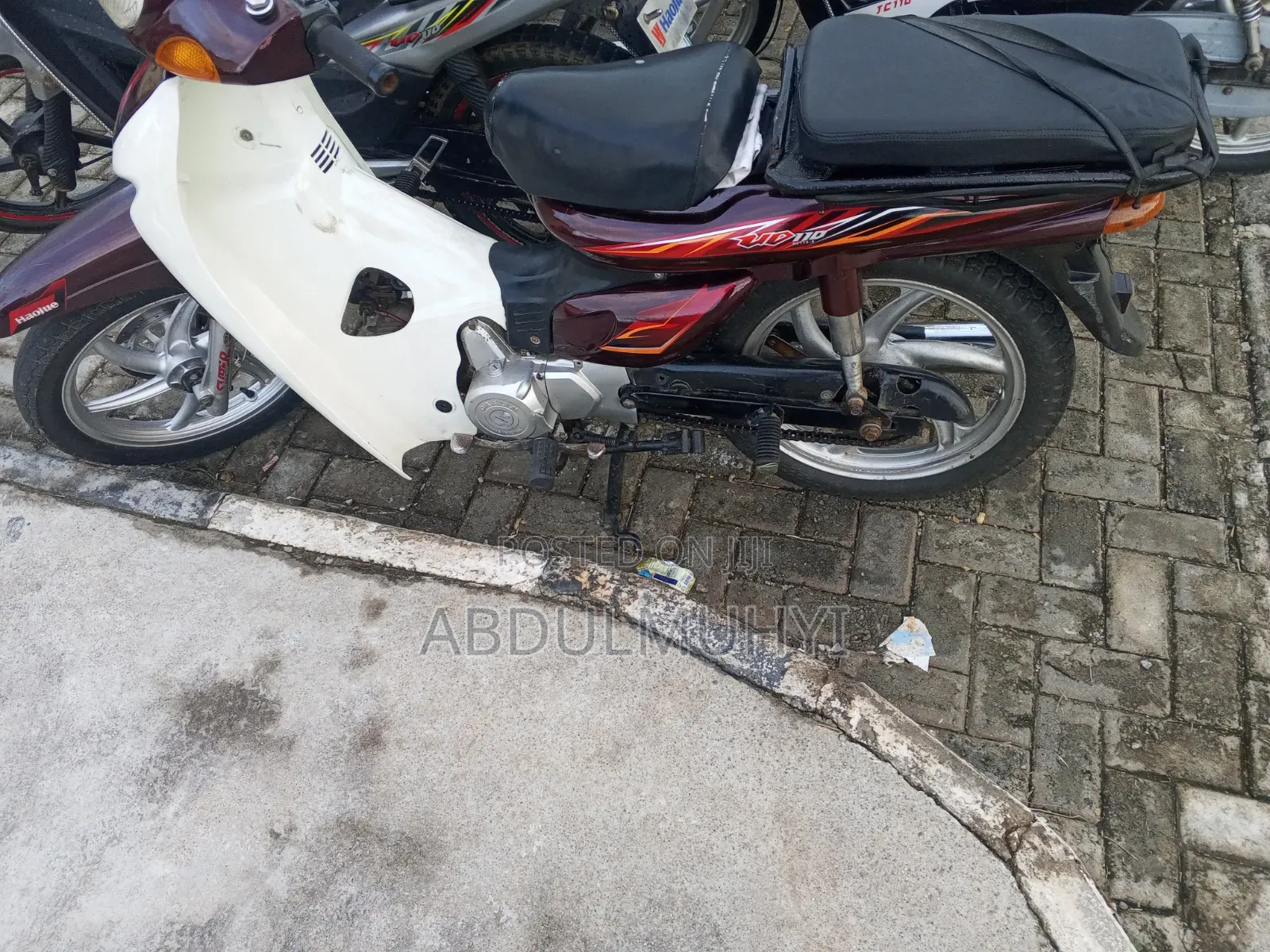 Honda 2000 Brown