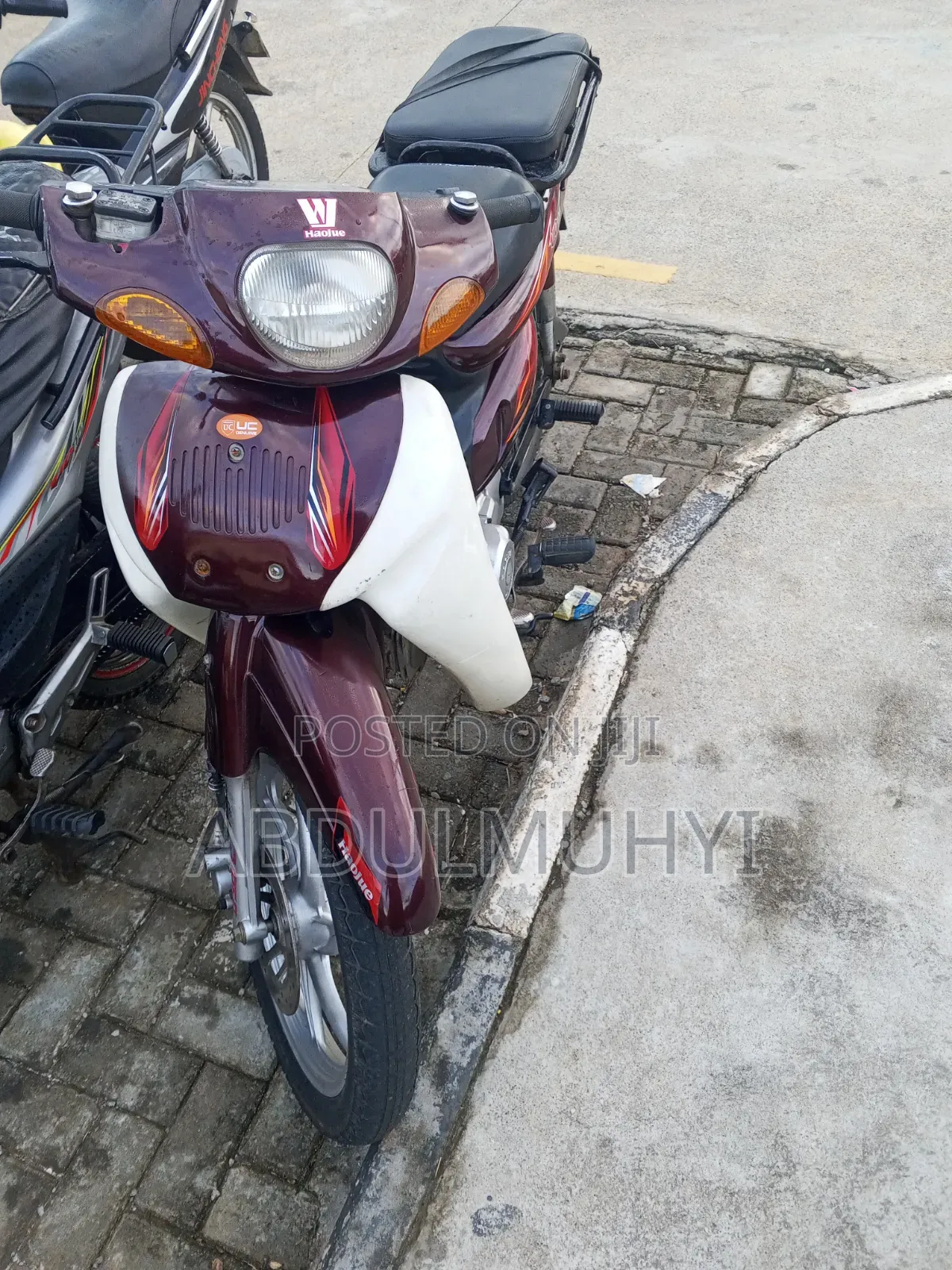 Honda 2000 Brown