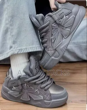 N X B L Sneakers