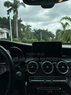 Mercedes-Benz GLC-Class 2019 Blue