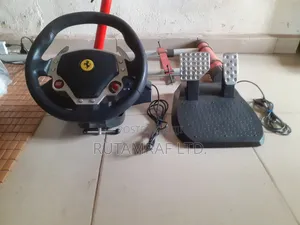 Thrustmaster F430 Force Feedback V.2 Racing Wheel PlayStation3 / PC.