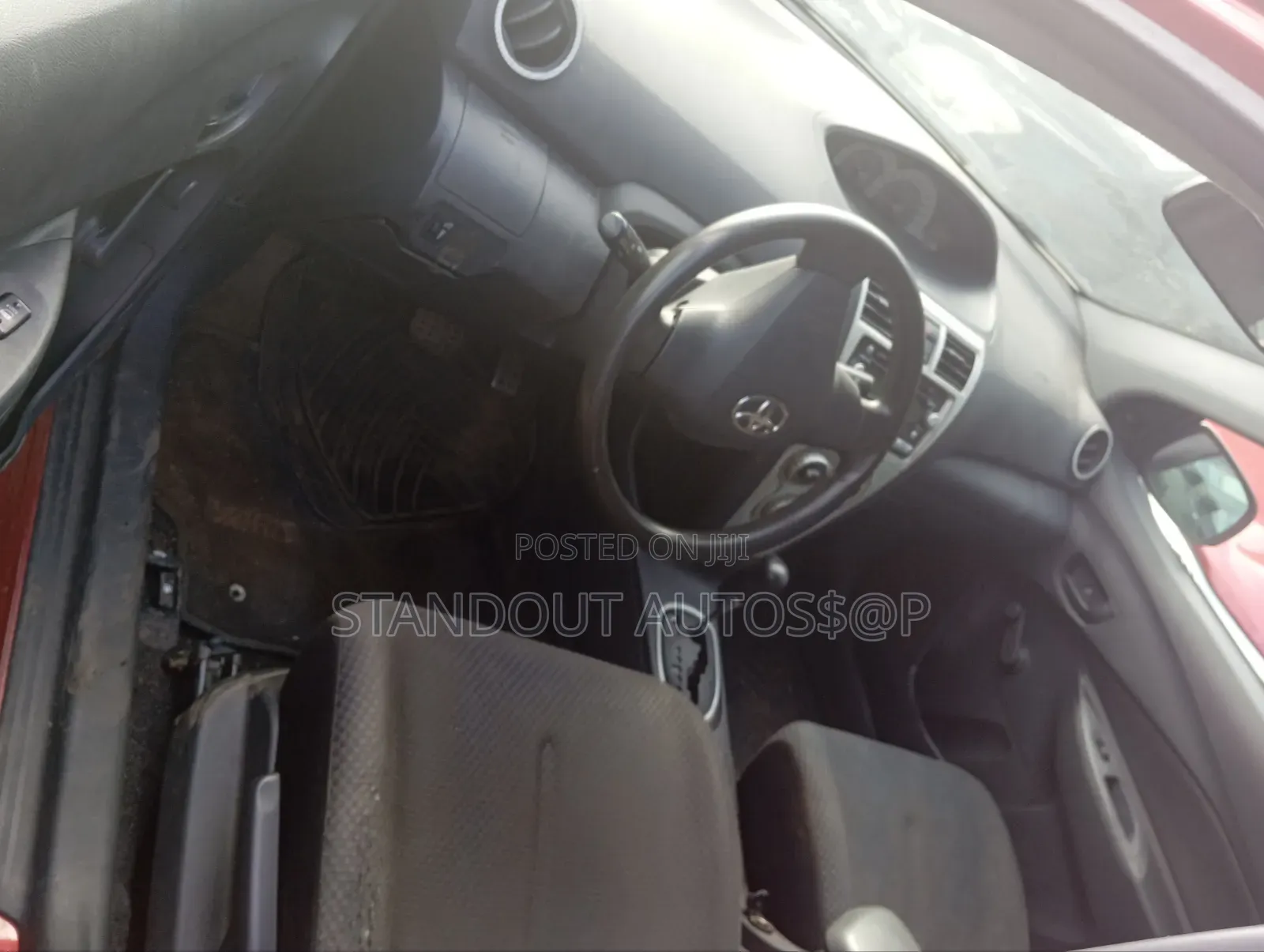 Toyota Yaris 2007 Red