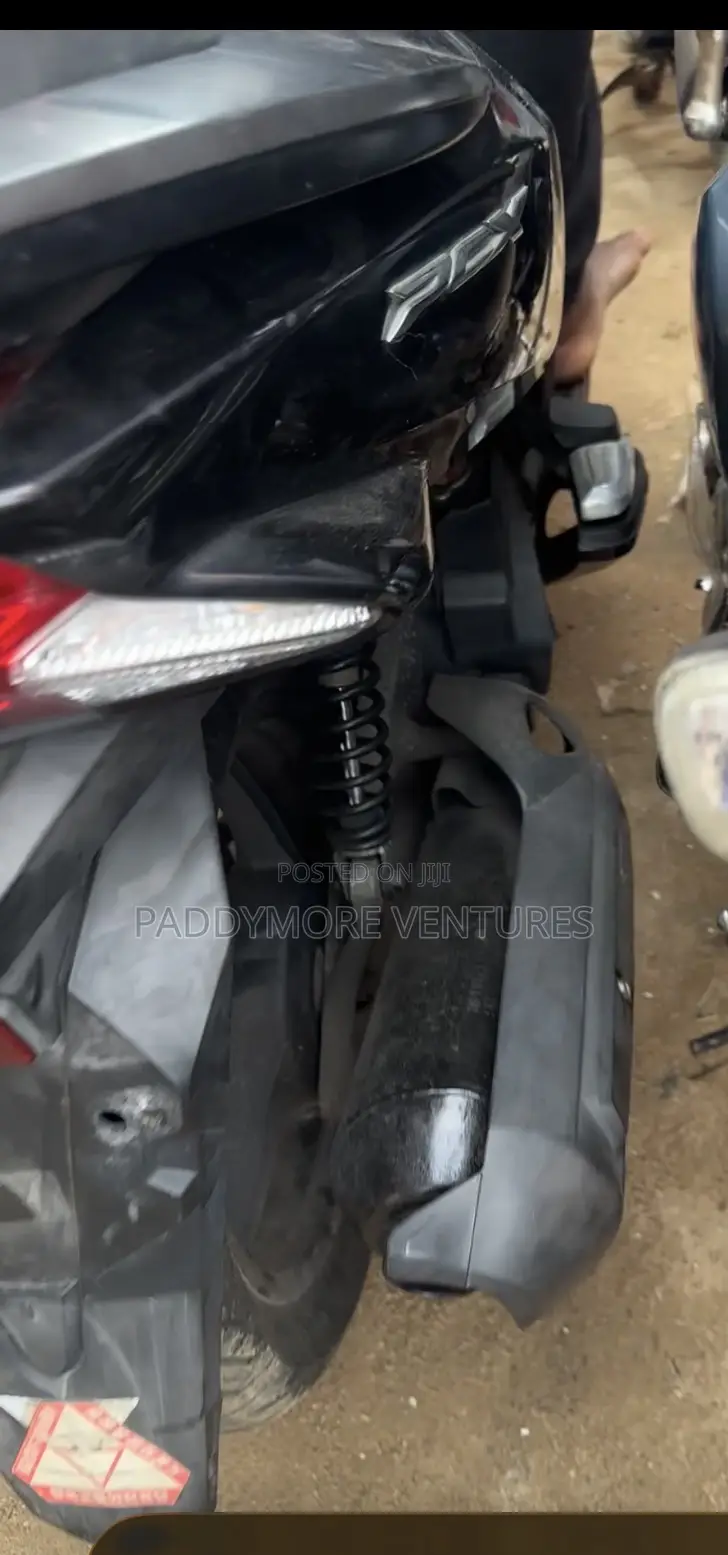 Honda 2017 Black