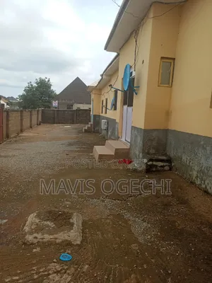 1bdrm Room & Parlour in Tipper Garage, Karu for rent