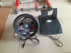 Subsonic Universal Racing Wheel for ALL CONSOLES / PC.