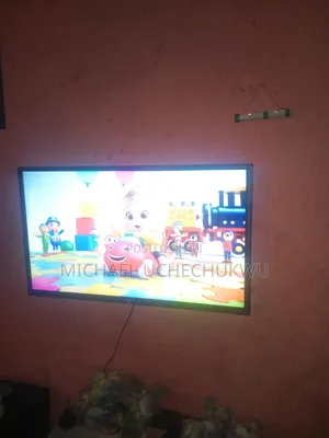 SHARP 32inches Smart TV