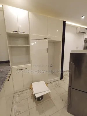 Morden Kitchen Cabinet