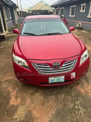 Toyota Camry 2010 Red