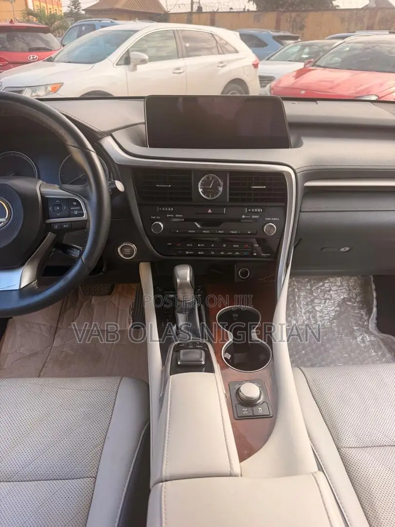 Lexus RX 2017 Gold