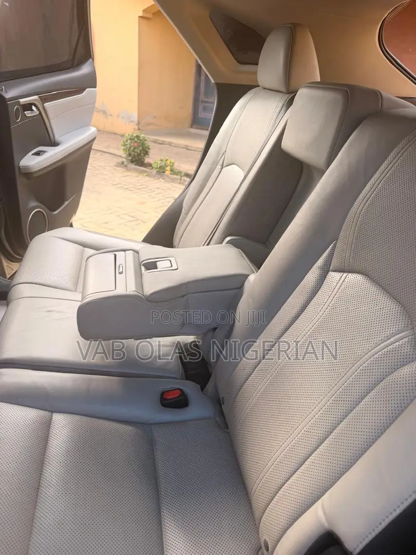 Lexus RX 2017 Gold
