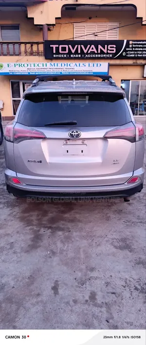 Toyota RAV4 2016 Silver