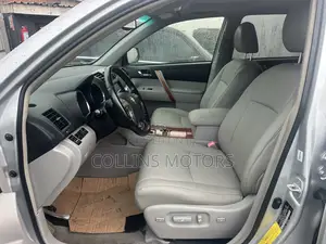 Toyota Highlander 2008 Silver